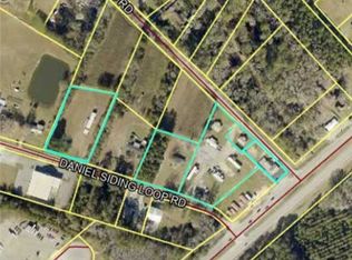 81 Daniel Siding Rd, Richmond Hill, GA 31324