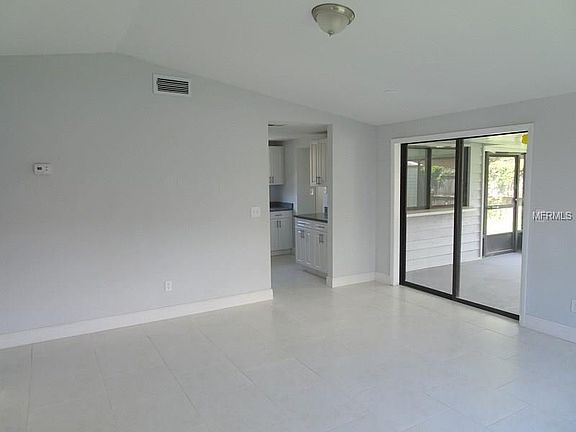4th image of 9125 Baymeadow Ct