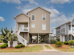 1 Bayberry Dr, Ocean Isle Beach, NC 28469