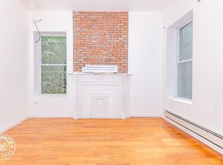 638 Park Pl #2N, Brooklyn, NY 11238