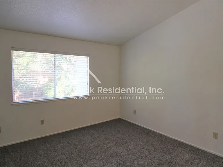 2641 Decker Way — Photo 19