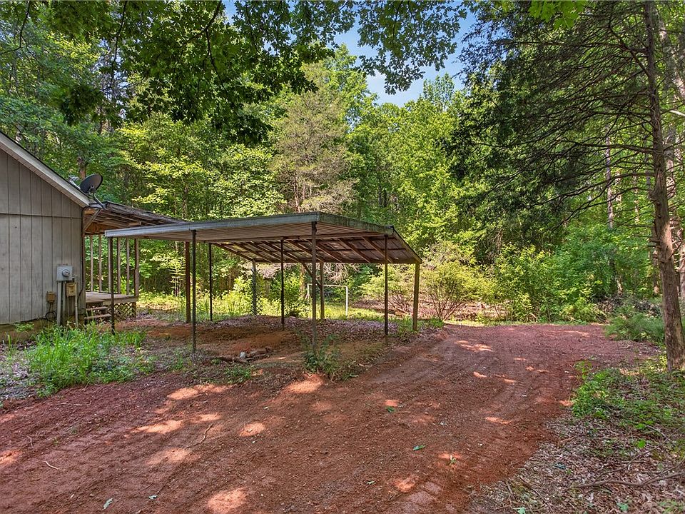 16th image of 1152 Swan Ln