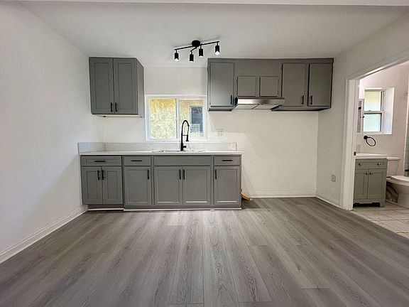 5th image of 4491 Pyrites St