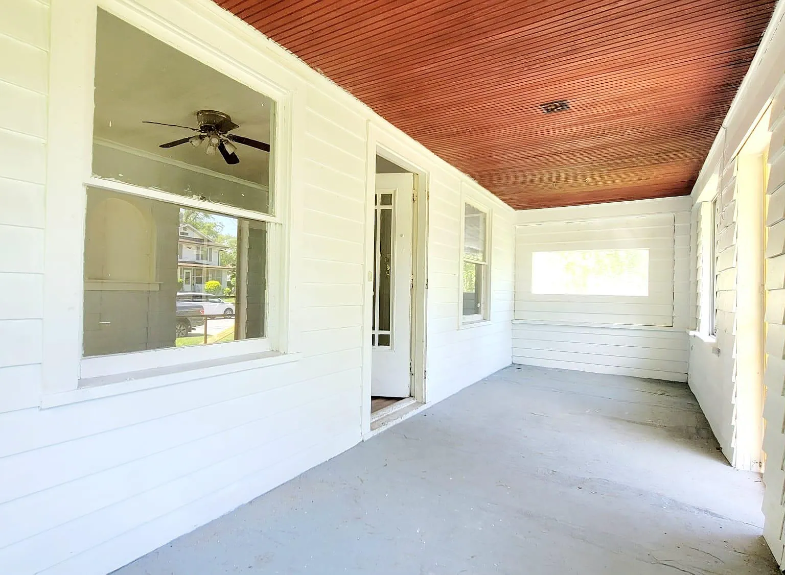 3 bed, 2456 sqft, $1,350 — Photo 3