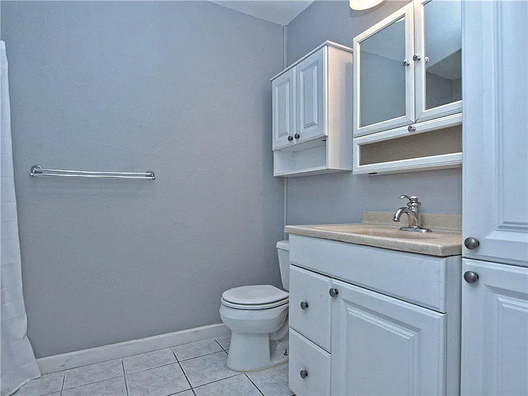 Upstairs Bathroom