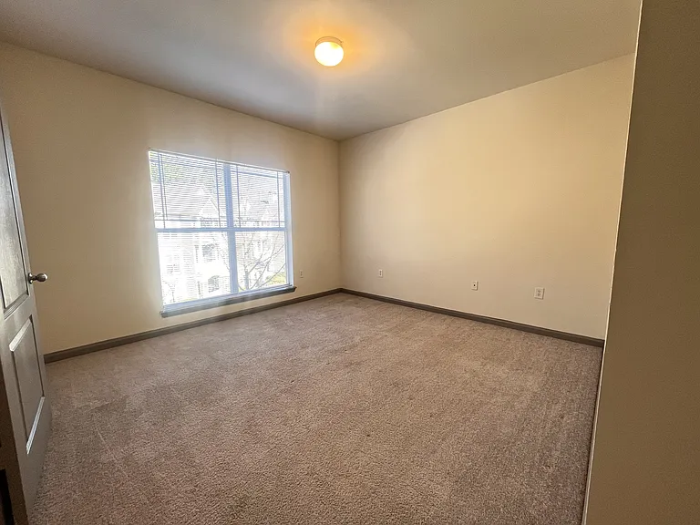 Wesley Kensington Apartments at Stonecrest — Photo 459