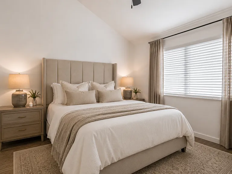 Earll 6 Townhomes — Photo 10
