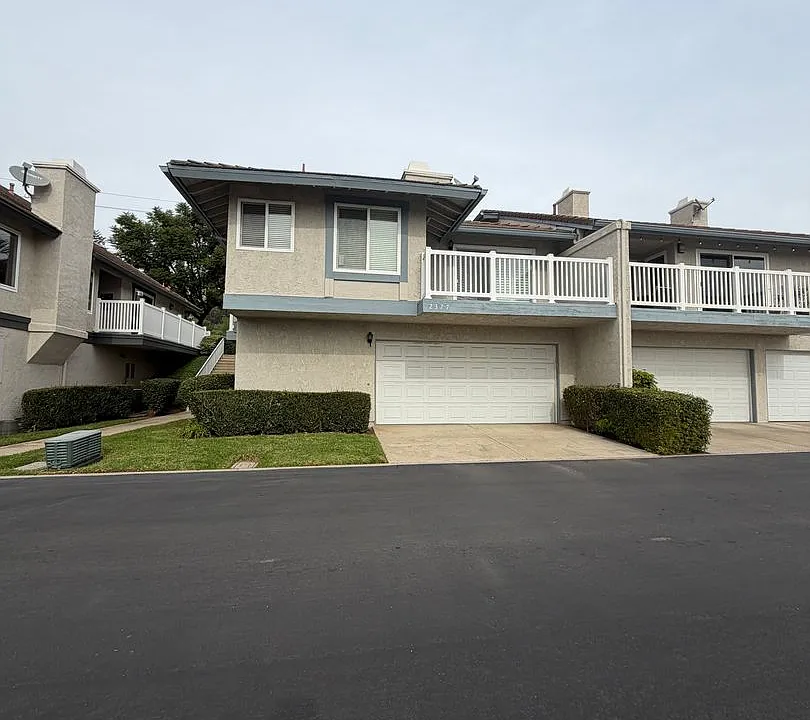 2377 Sommerset Dr