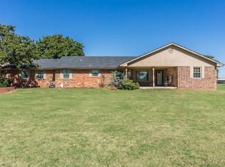 2308 E Rock Creek Rd, Tuttle, OK 73089
