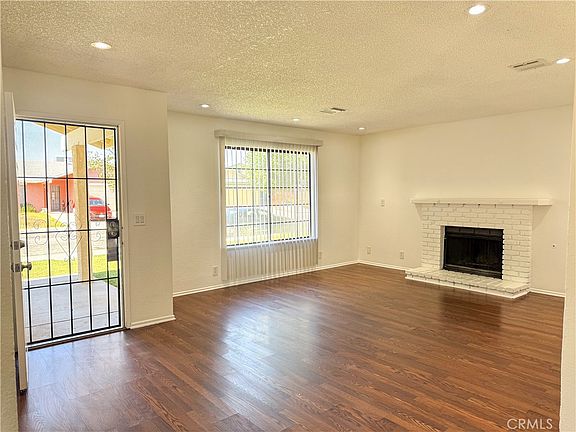 2nd image of 1040 Chagal Ave