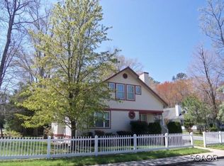 2 Mary Elizabeth Dr, Ocean View, DE 19970