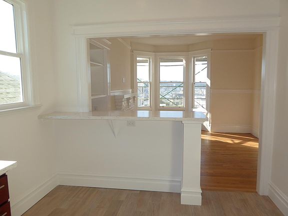 5th image of 2539 Polk St APT 11