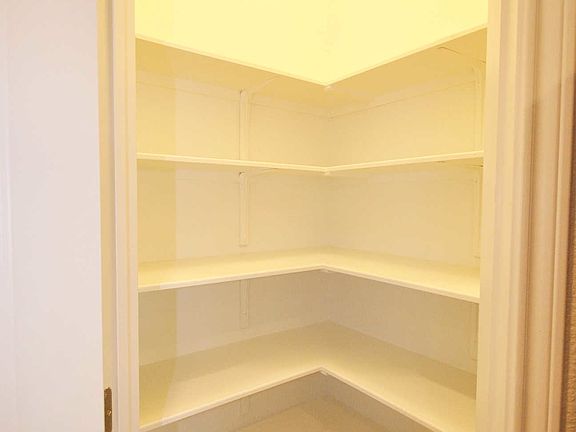 4th image of 1408 Muirfield Bend Dr Unit B