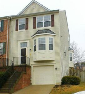 402 Silverbell Ter NE, Leesburg, VA, 20176