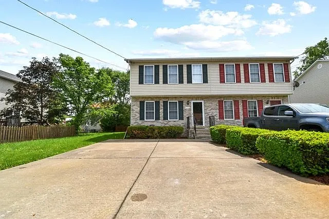 330 Ritenour St — Photo 2