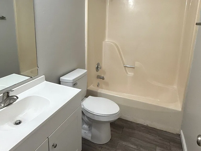 103 Skyhaven Dr #R — Photo 7