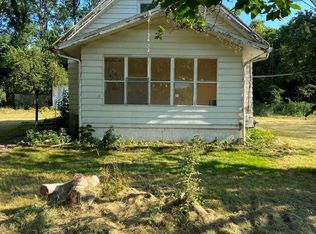 307 Hazel St, Bloomington, IL 61701