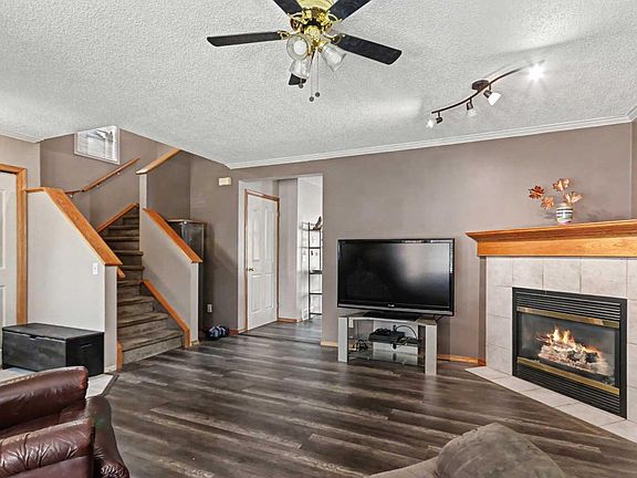 2nd image of 311 Erin Cir SE