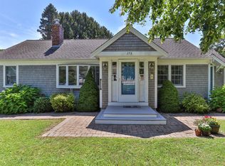 173 Horseshoe Ln, Centerville, MA 02632