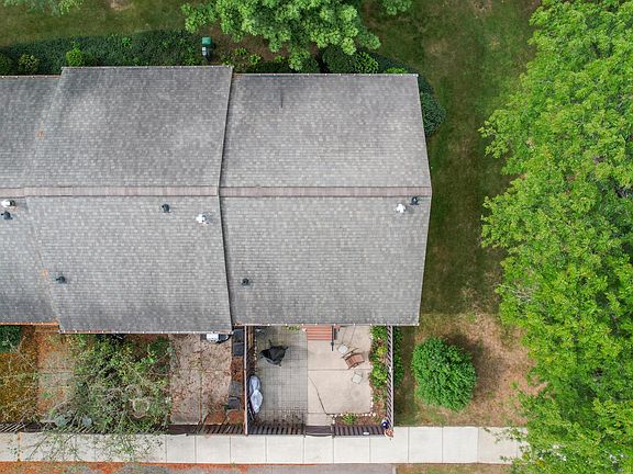 5th image of 955 N Terrace Ln