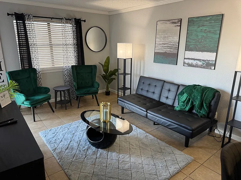 Madeira Apartments at Live Oak — Photo 11