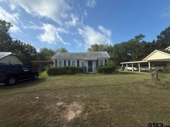 409 W Carnegie St, Winnsboro, TX 75494