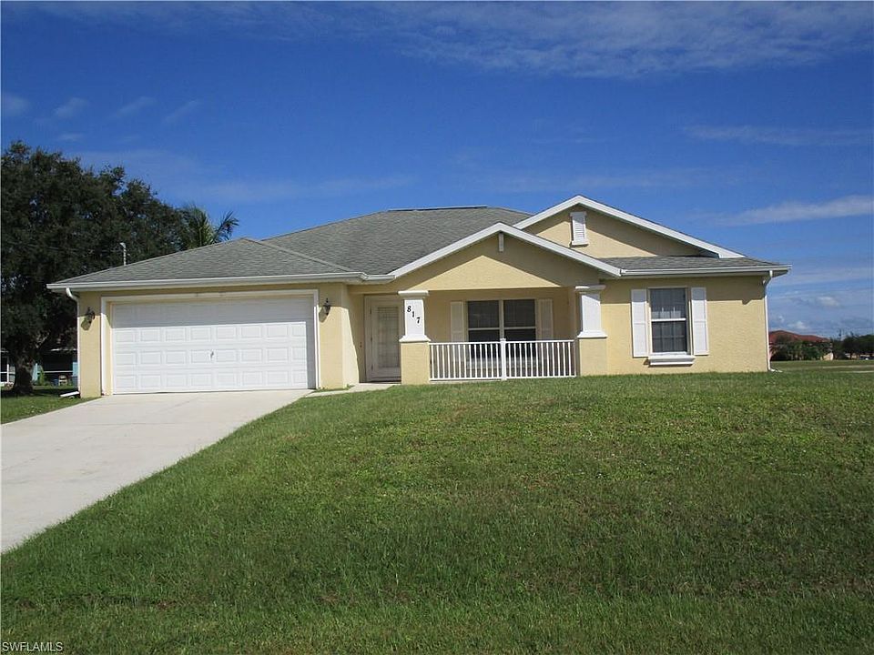 1st image of 817 SW 37th Ter