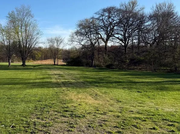 2334 Old York Rd, Bordentown, NJ 08505