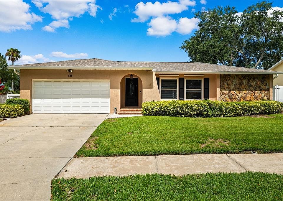 1st image of 125 CHERRY LAUREL DRIVE