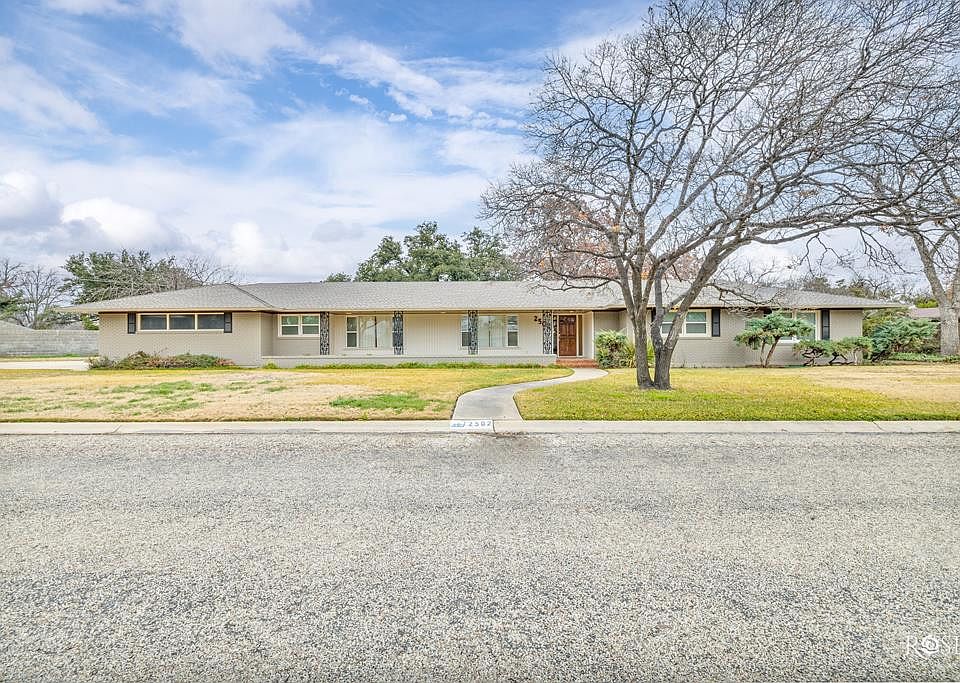 1st image of 2502 Nasworthy Dr