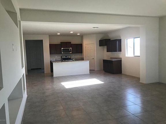 5th image of 21506 E Freedom Dr