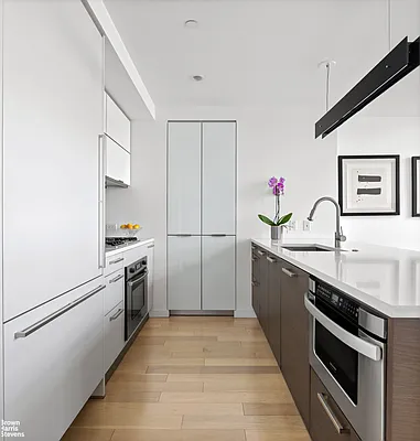 Sold by Brown Harris Stevens | media 6