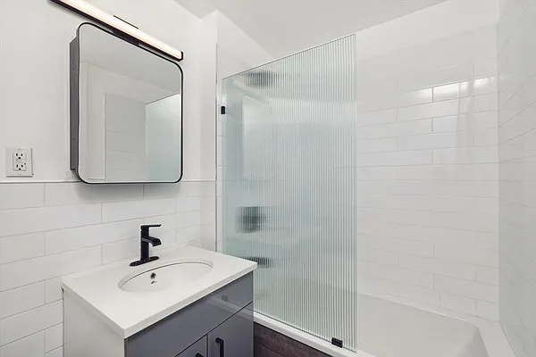 Rented by Brown Harris Stevens | media 14