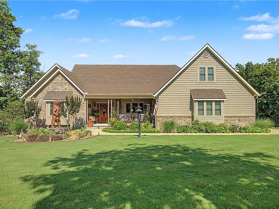 1st image of 1 Hughes Ln