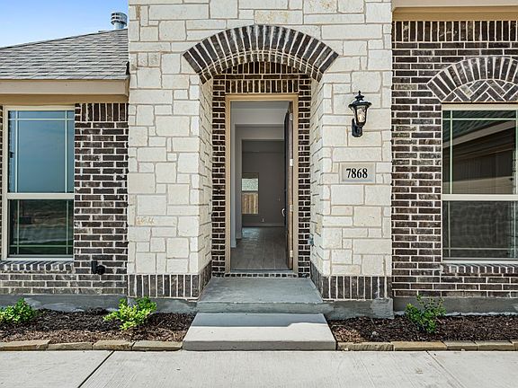4th image of 7868 Barley Field St
