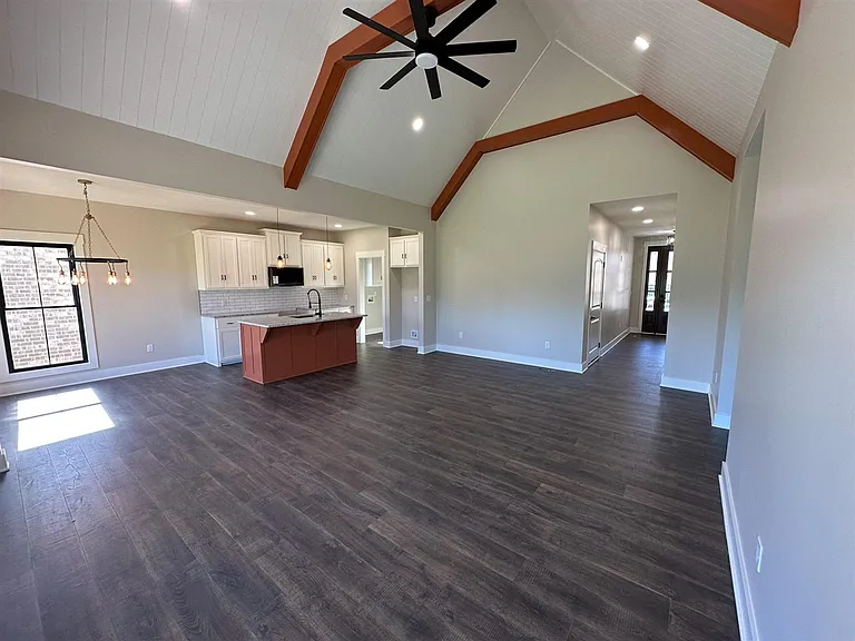 1184 County House Ln — Photo 9