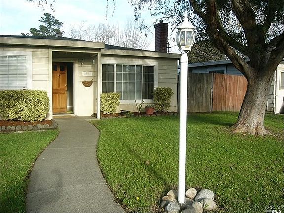 2nd image of 409 Cortez Dr