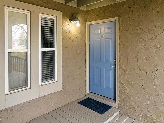 2nd image of 935 Quay Ave #935G