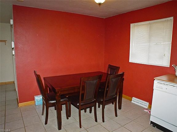 4th image of 206 Lorraine Dr