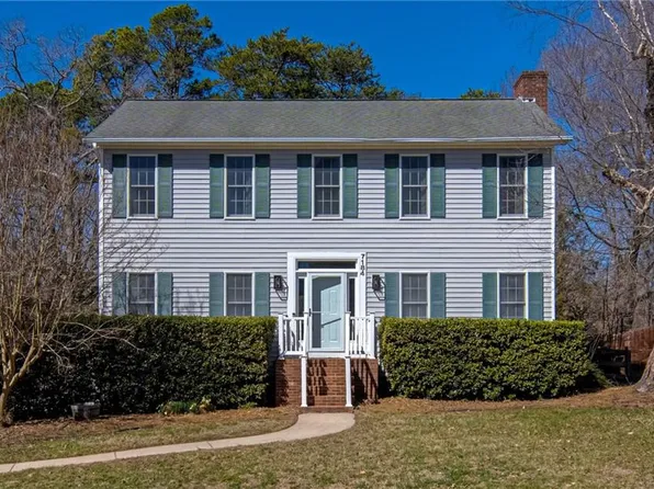 7184 Blackmoor Rd, Kernersville, NC 27284