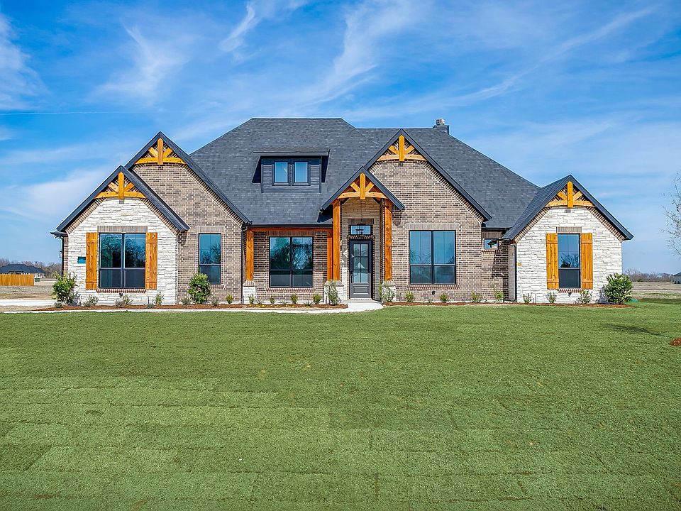 1st image of 310 Waterfall Ranch Rd