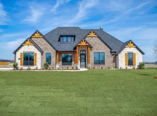 310 Waterfall Ranch Rd, Waxahachie, TX 75167