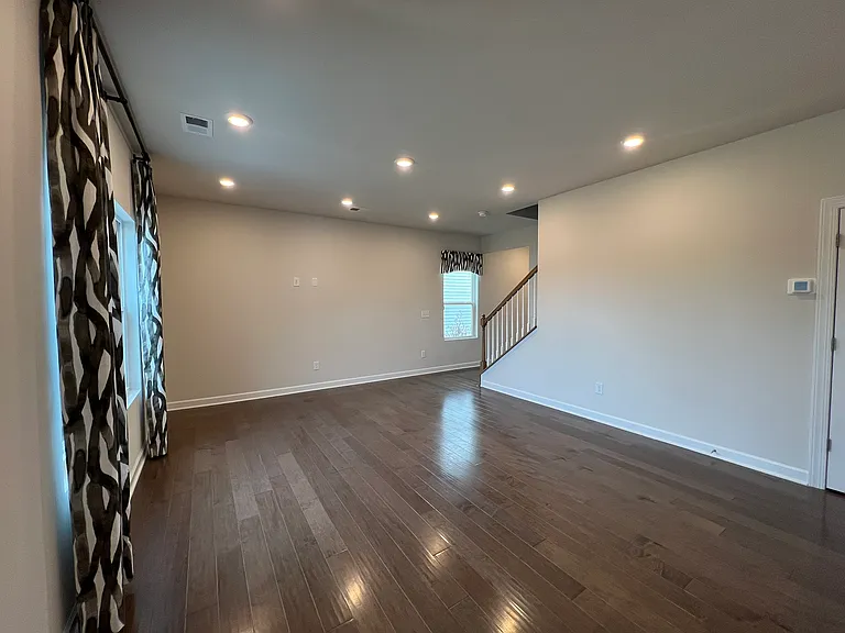 3840 Backwater St — Photo 6