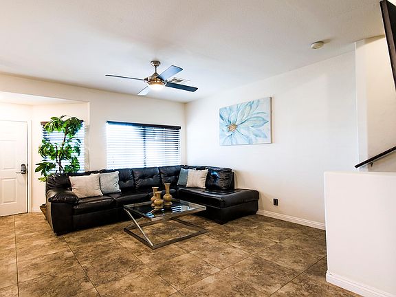 2nd image of 1209 Nevada Sky St
