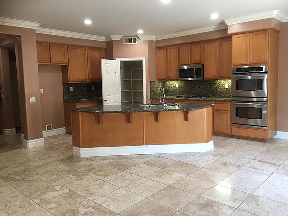 4th image of 12202 Bridlewood Dr