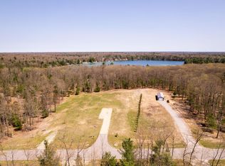 340 Starflower Ln, Traverse City, MI 49696