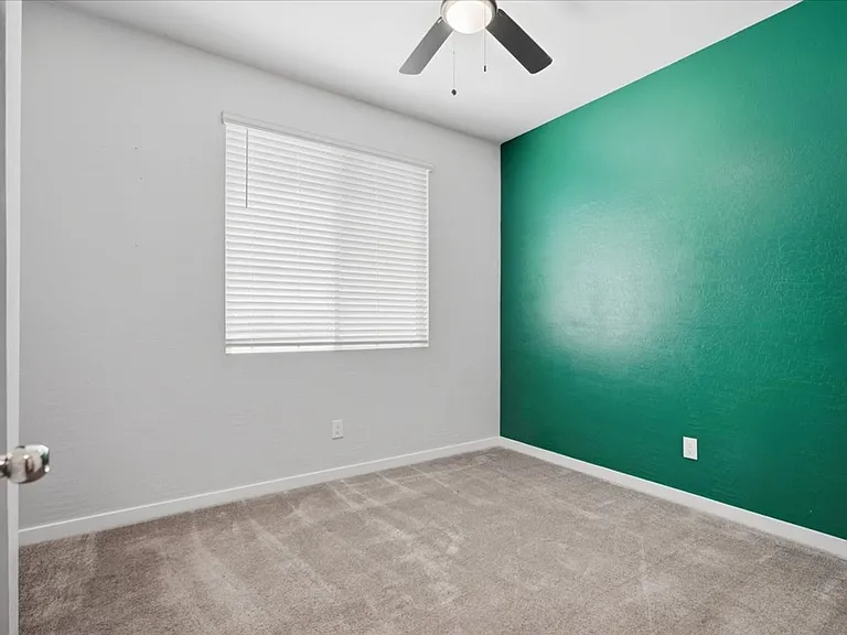 6510 Silver Estates Ave — Photo 8