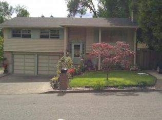 6436 SE Cedarcrest Dr, Milwaukie, OR