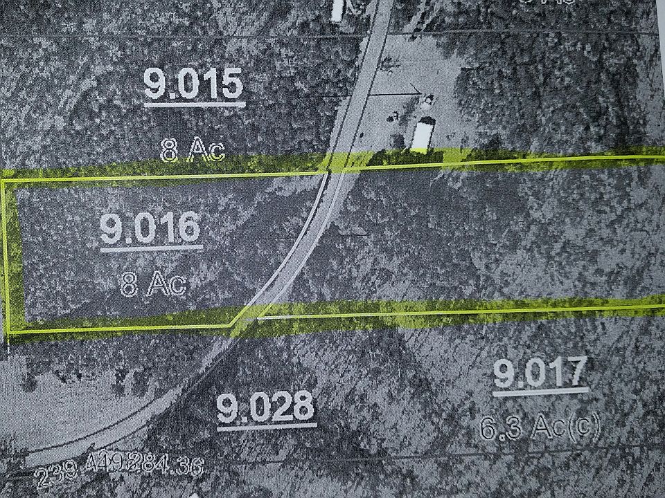 2nd image of 715 County Road 18