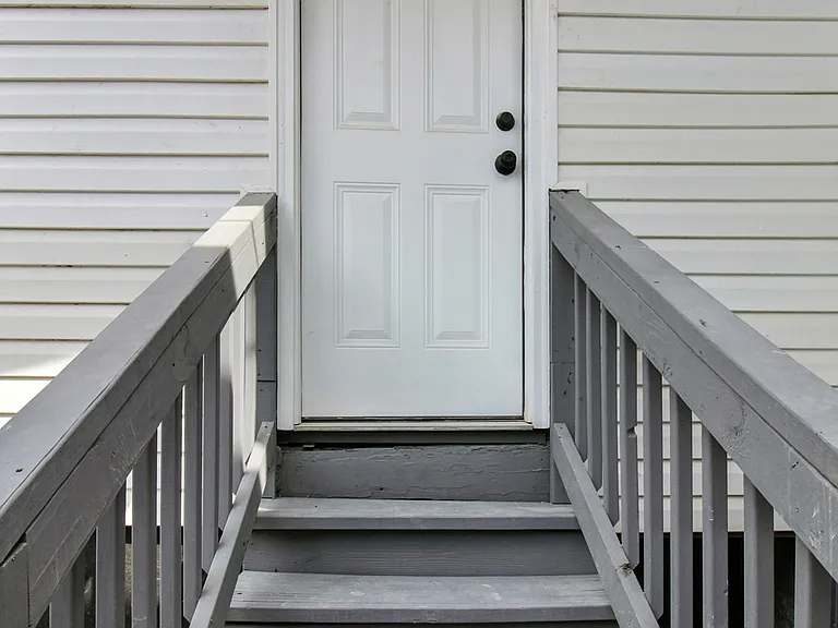 6451 S Kingshighway Blvd — Photo 23
